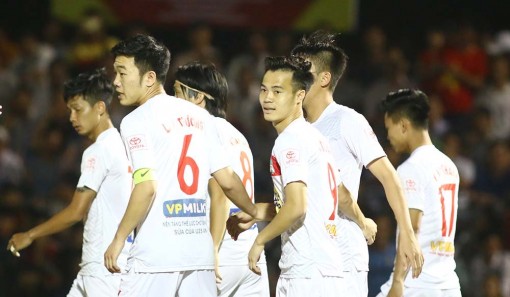 Công Phượng, Xuân Trường “nổ súng”, HAGL “vùi dập” Than Quảng Ninh 5-0