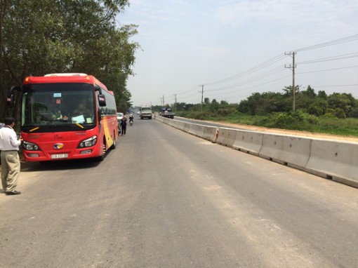 Thu phí BOT đầu tiên tại Long An
