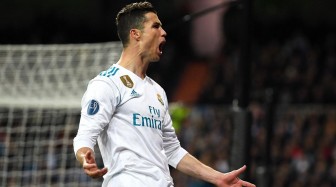 Ronaldo hạ sát Juventus: Cả châu Âu quỳ rạp dưới chân!