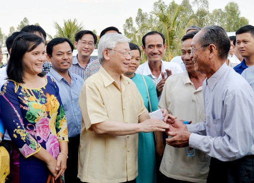 Tổng Bí thư Nguyễn Phú Trọng đánh giá cao mô hình nuôi cá tra xuất khẩu đạt hiệu quả kinh tế cao ở Mỹ Phú