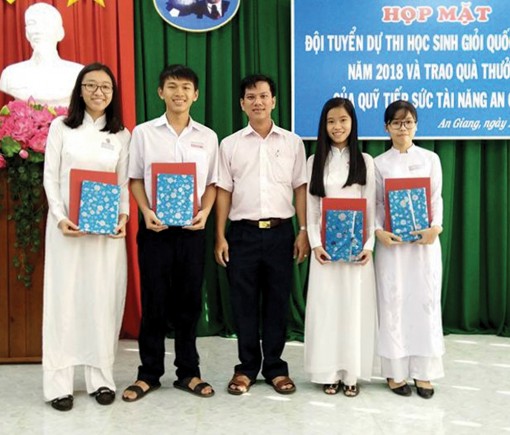 Gặp nữ sinh nhận học bổng 38.000 USD