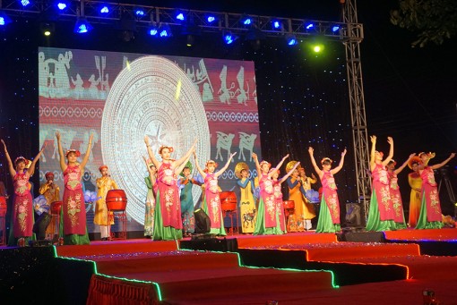 Xây dựng cơ quan, đơn vị, doanh nghiệp chuẩn văn hóa