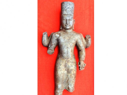 Khen thưởng người dân phát hiện tượng thần Vishnu
