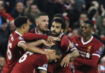 Liverpool và Salah lập nên nhiều kỷ lục sau màn vùi dập Roma