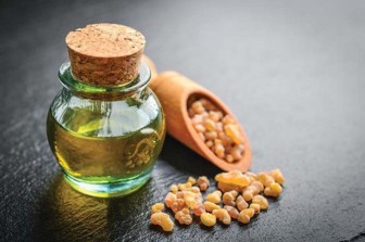 10 loại tinh dầu giúp ngăn ngừa da nhăn