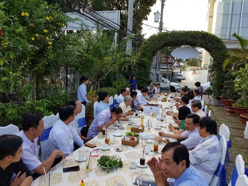 Không để doanh nghiệp “đói” vốn, ngân hàng “dư ” tiền