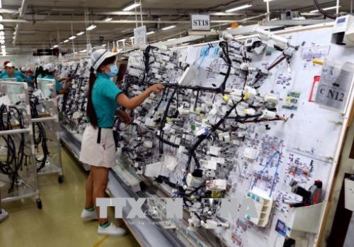 4 tháng, thu hút vốn đầu tư nước ngoài đạt hơn 8 tỷ USD