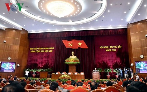 Chuẩn bị nhân sự chủ chốt tiêu biểu về trí tuệ, gương mẫu về đạo đức