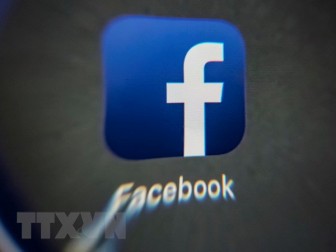 Tạm ngừng 200 ứng dụng để điều tra vụ bê bối của Facebook