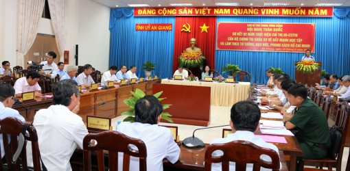 Học tập và làm theo Bác góp phần thực hiện thắng lợi Nghị quyết Đại hội Đảng các cấp