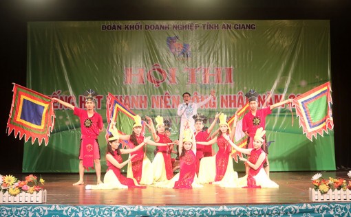 Khai mạc Hội thi tiếng hát thanh niên công nhân 2018