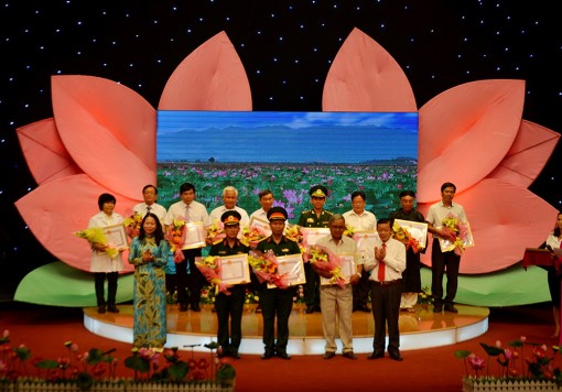 Giao lưu gương điển hình trong “Học tập và làm theo tư tưởng, đạo đức, phong cách Hồ Chí Minh” tỉnh An Giang giai đoạn 2015 - 2018