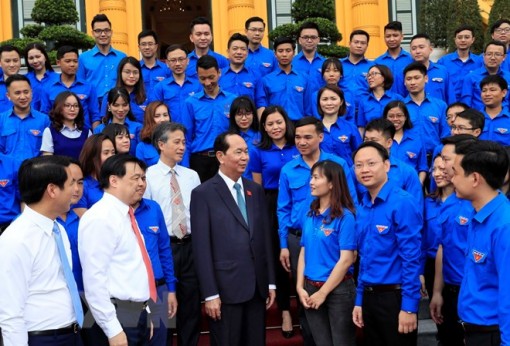 Chủ tịch nước gặp mặt đại biểu thanh niên Khối các cơ quan Trung ương