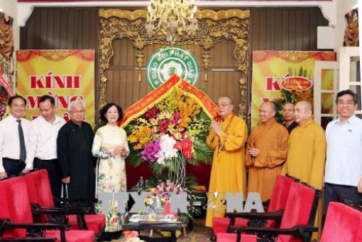 Đồng chí Trương Thị Mai thăm Hội đồng Trị sự Trung ương Giáo hội Phật giáo Việt Nam