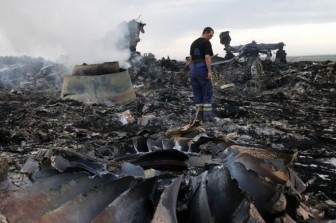 Tổng thống Nga khẳng định tên lửa bắn rơi MH17 không thuộc Nga