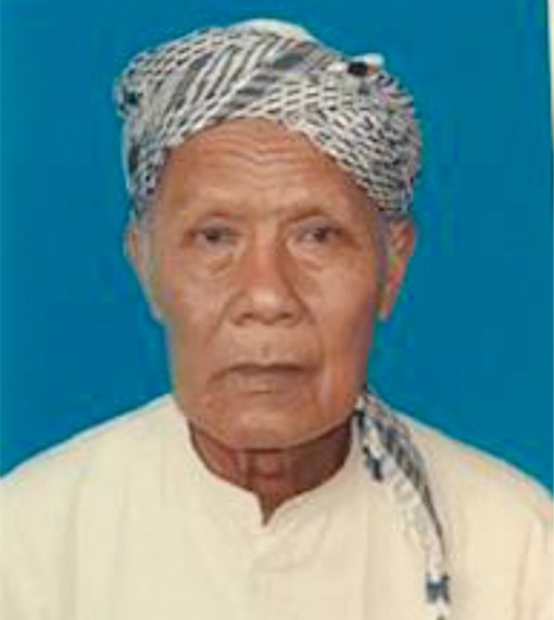 Ông Mách Sa Les gương mẫu học tập và làm theo Bác