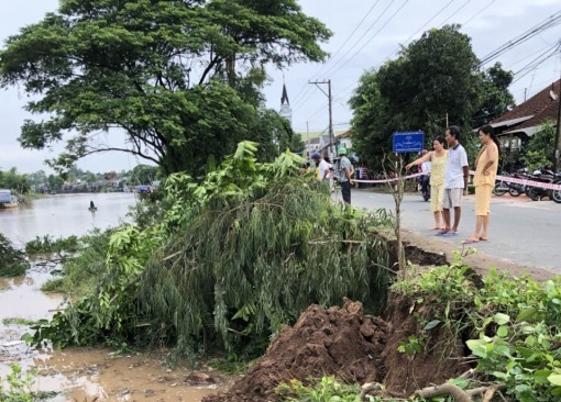 Sạt lở nghiêm trọng ở Chợ Mới, hơn 50 mét đất rơi xuống sông Ông Chưởng
