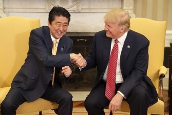 Thủ tướng Nhật Bản thăm Mỹ trước Hội nghị thượng đỉnh Mỹ-Triều