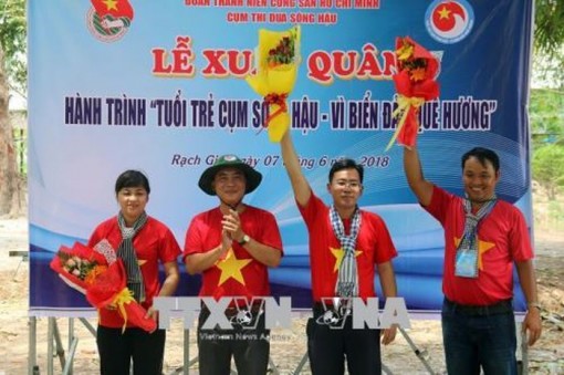 Xuất quân hành trình 'Tuổi trẻ cụm sông Hậu vì biển đảo quê hương'
