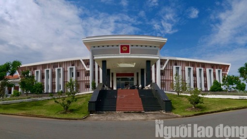 Ngắm những công trình hoành tráng ở tỉnh nghèo ĐBSCL