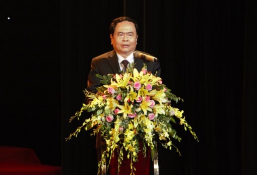 Tôn vinh 150 điển hình tiên tiến trong học tập và làm theo Bác và xây dựng nông thôn mới