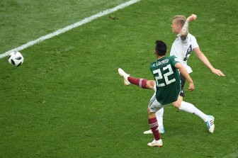 Diệt gọn Die Mannschaft, Mexico khiến quần hùng ngả mũ