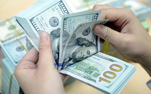 Ngân hàng đồng loạt tăng giá USD