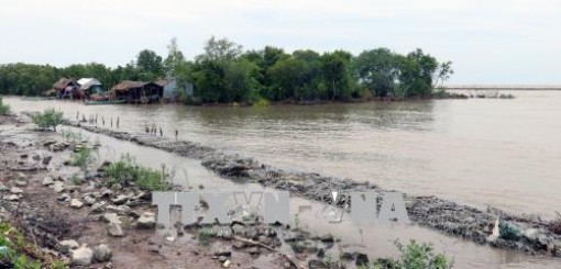 Kiên Giang ngăn chặn sạt lở ven biển