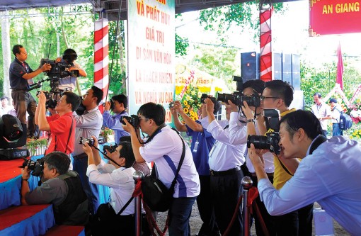 Trải lòng của người làm báo