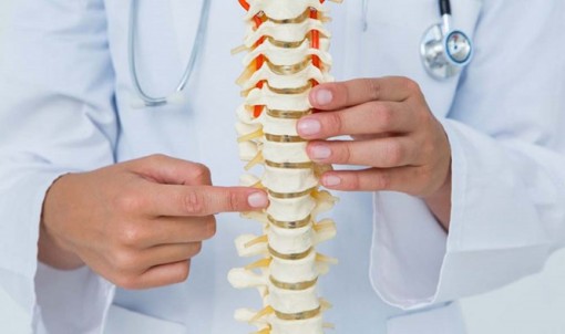 3 dấu hiệu 'tố cáo' bạn bị loãng xương
