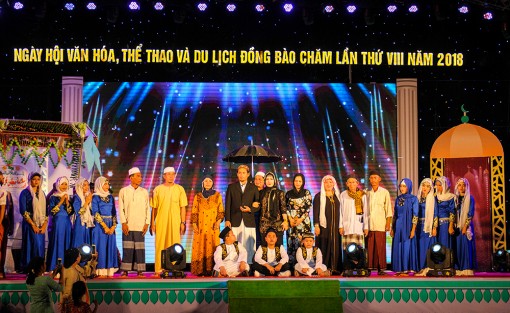 Sôi nổi Ngày hội Văn hóa - Thể thao và Du lịch đồng bào Chăm An Giang