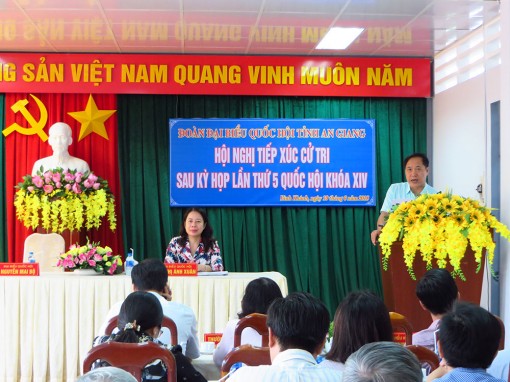 Lắng nghe và nói nhau nghe