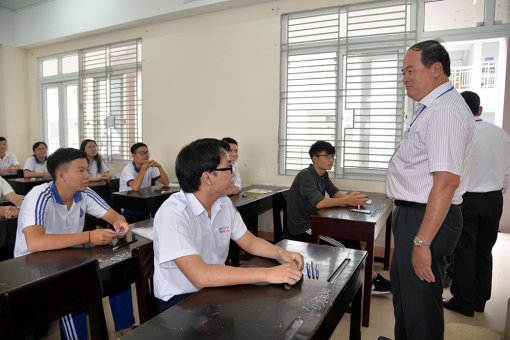 Kỳ thi THPT quốc gia 2018: Đề thi Ngoại ngữ lại… khó
