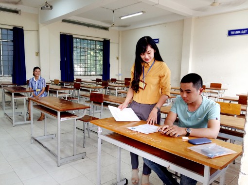 Ngày thi thứ 2, kỳ thi THPT quốc gia 2018: Ngày thi nghiêm túc