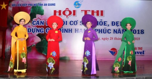 Thi cán bộ hội cơ sở khỏe, đẹp, xây dựng gia đình hạnh phúc