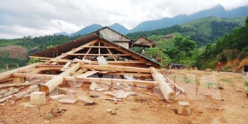 Hậu Giang khắc phục hậu quả trận mưa giông, lốc xoáy