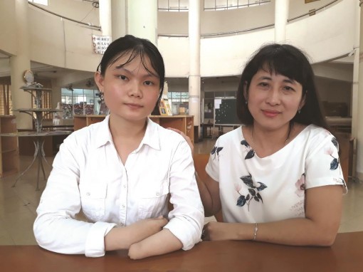 Nữ sinh nghèo, khuyết tật đạt 48,3 điểm và ước mơ trở thành luật sư