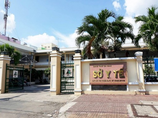 Công nhận tốt nghiệp cho 75 sinh viên y ở Cà Mau