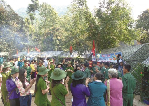 Chuyện về ông Mười Ly