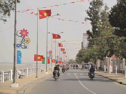 Xây dựng thị xã Tân Châu thành mảnh đất đáng sống