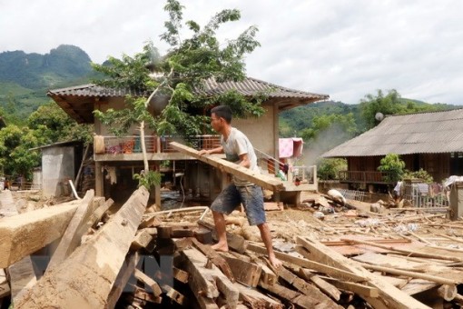 Yên Bái: Tập trung vệ sinh môi trường, phòng chống dịch bệnh sau lũ