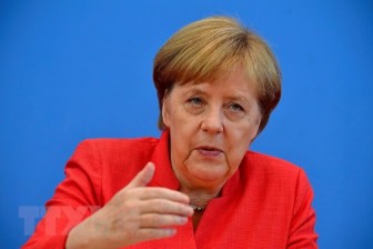 Tỷ lệ ủng hộ liên đảng của Thủ tướng Merkel giảm xuống mức thấp nhất