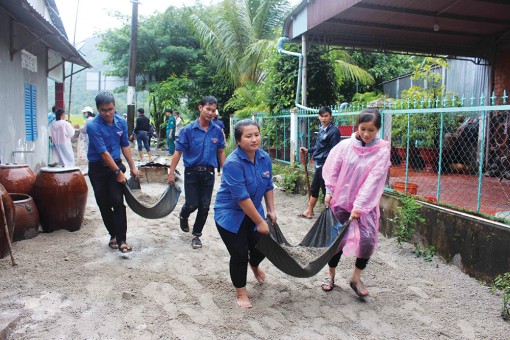 Theo dấu chân tình nguyện