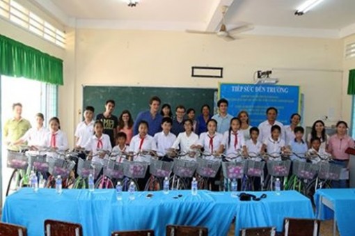 Tiền Giang: Tiếp sức đến trường cho học sinh khó khăn