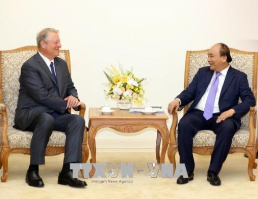 Thủ tướng Nguyễn Xuân Phúc tiếp cựu Phó Tổng thống Hoa Kỳ Al Gore