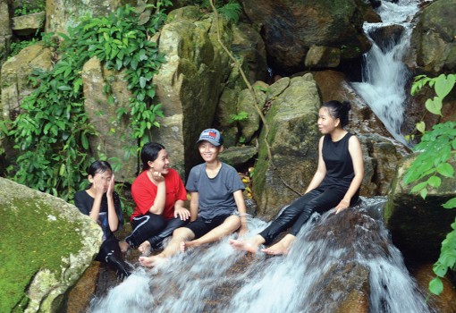 Núi Cấm mùa mưa