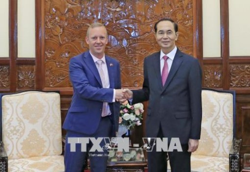 Chủ tịch nước Trần Đại Quang tiếp các Đại sứ trình Quốc thư