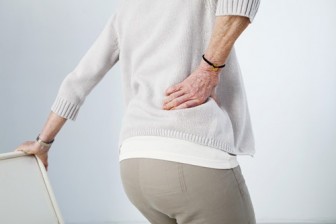 5 nguyên nhân gây đau lưng có thể khiến bạn bất ngờ
