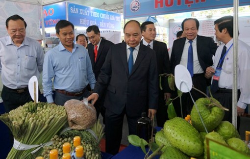 Thủ tướng dự Hội nghị xúc tiến đầu tư Tiền Giang