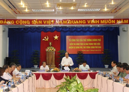 Cà Mau kiến nghị Trung ướng bổ sung vốn xây kè chống sạt lở